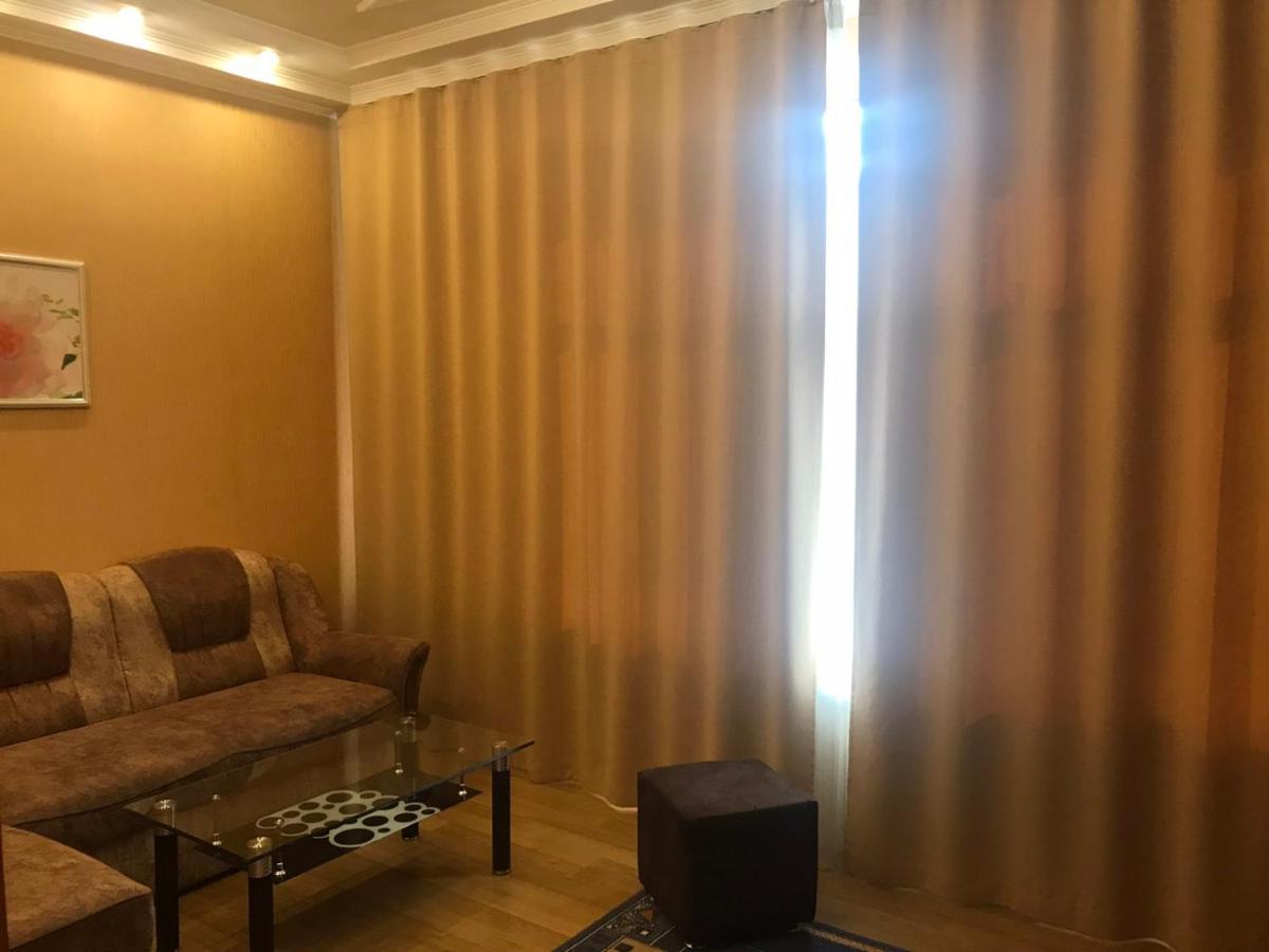 فندق Bilyj Rojal Zaporizhia المظهر الخارجي الصورة