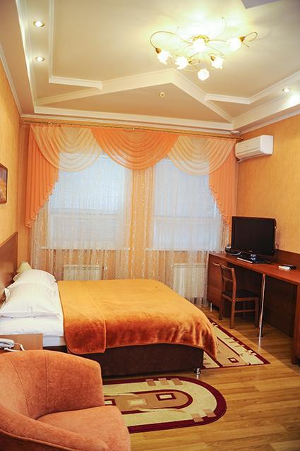 فندق Bilyj Rojal Zaporizhia المظهر الخارجي الصورة